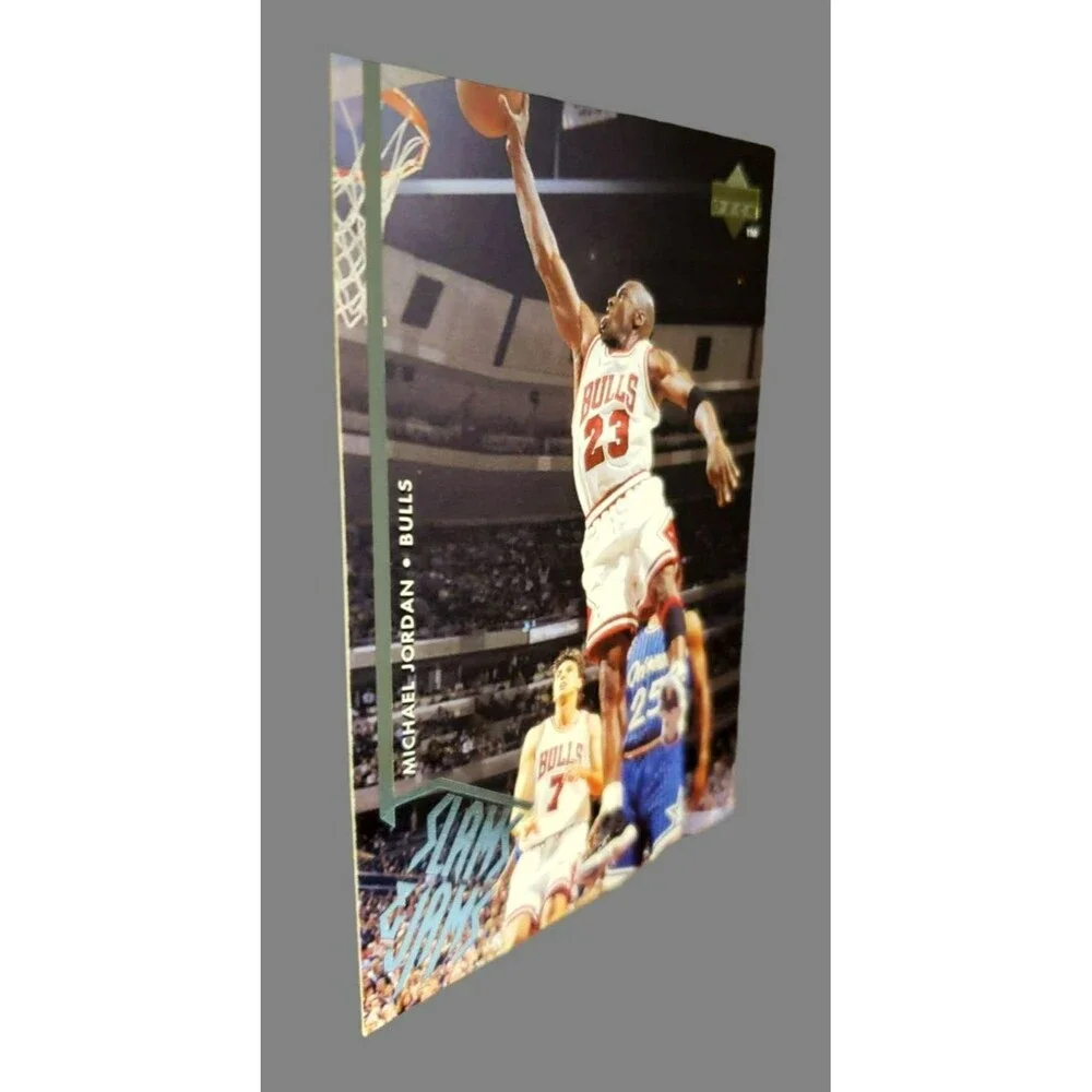 1995-96 Upper Deck MICHAEL JORDAN NBA SLAM & JAMS ACTION Card #352 CHICAGO BULLS